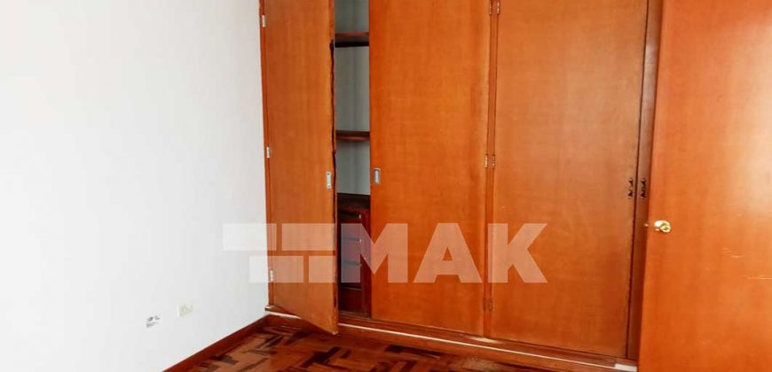 54421 – Venta – Casa Comercio – San Isidro