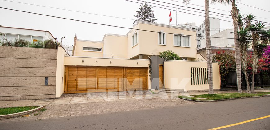 54902 – Venta – Casa – San Isidro